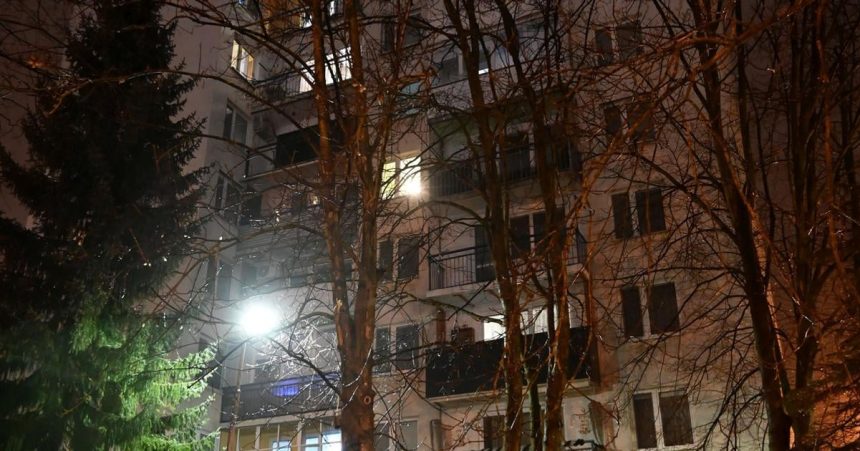 Prokurator zastavil trestne stihanie za trojnasobnu vradu vo Vranove nad Toplou