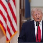Tajna sluzba USA nezaznamenala viac ako 100 hlaseni o muzovi ktory strielal na Trumpa