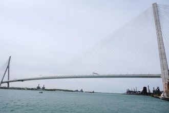 Vrcholia pripravy na otvorenie dalsieho mosta medzi USA a Kanadou