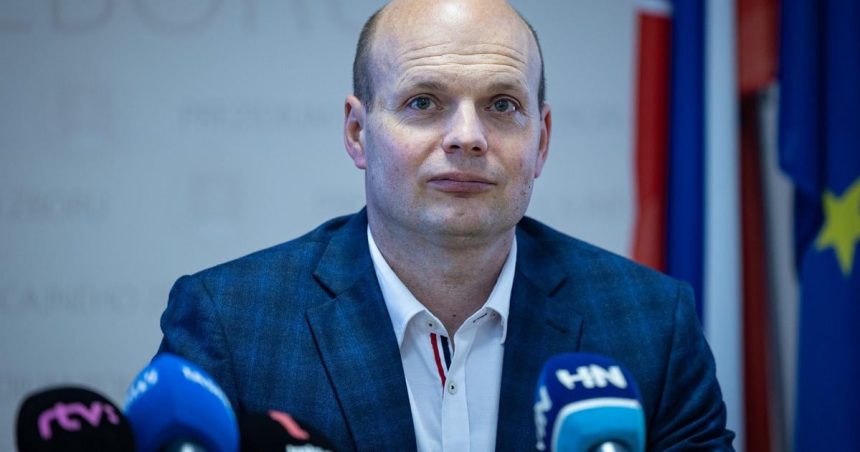sutaj estok prehral dalsi spor viceprezidenta policie podla sudu nezakonne odvolal