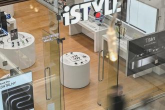 Apple ako lakadlo na Slovensku nefunguje Firma pohltila konkurenta ale prebera aj dlhy
