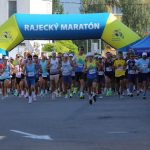 Bezal aj legendarneho Zdena Charu Rajeckeho maratonu sa zucastnili stovky pretekarov