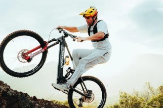 Cyklo gigant krachuje pochoval ho obrovsky dlh MTBiker s nim skoncil objednavky mozu meskat