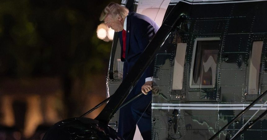 Desiatky pasazierov netusili o nicom Trumpov utek z Air Force One z nich urobil navnadu