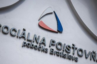 Falsni kontrolori od ludi na PN pozaduju uplatky Nie je jasne odkial ziskali informacie