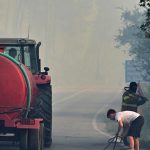 Lesny poziar na greckom ostrove Skyros ohrozil obyvane oblasti