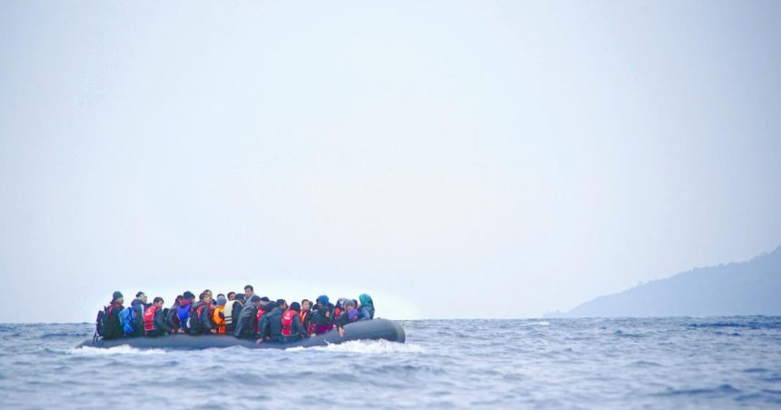 Menej lodi viac mrtvych Burky menia cestu migrantov cez Stredozemne more na boj o prezitie