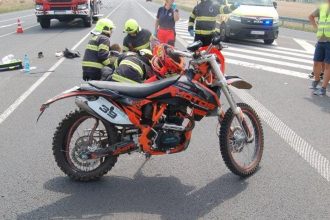 Na motorke jazdil bez vodicskeho preukazu a s dvoma promile Zrazil sa s nakladnym autom
