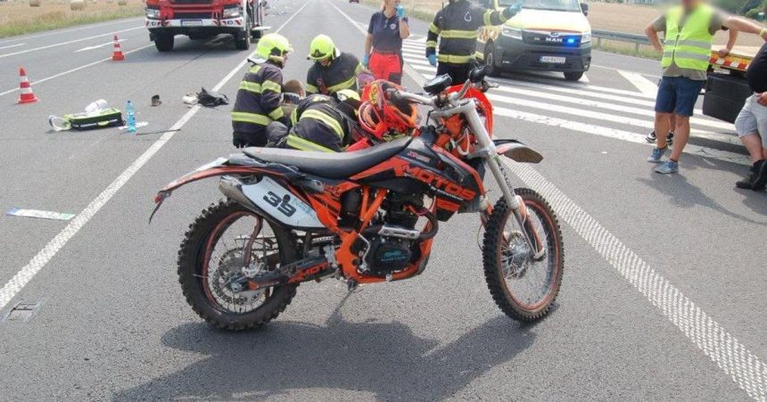 Na motorke jazdil bez vodicskeho preukazu a s dvoma promile Zrazil sa s nakladnym autom