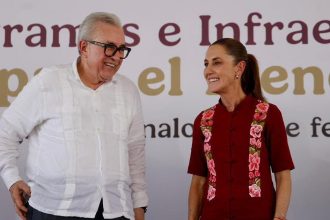 Odstupenie narovet a opat odstupenie obvineny guverner mexickeho statu oznamil svoj odchod den po narovete do funkcie