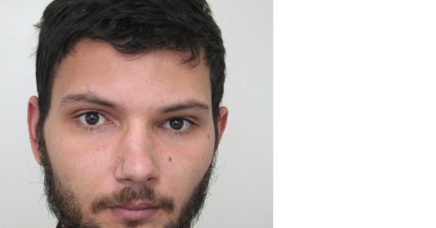 Policia hlada Sinana Simseka