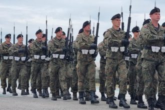 Polska armada sa coskoro stane najvacsou v Europe vyhlasil Tusk