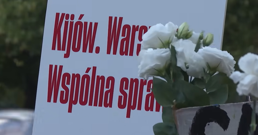 Polsko voci Ukrajine ochladzuje V krajine stupa poet tokov na vojnovych uteencov