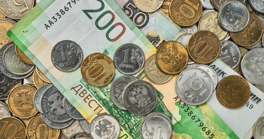 Rusi masovo vyberaju peniaze z banku Vysokym urokom a tvrdeniam o dobrej kondicii neveria