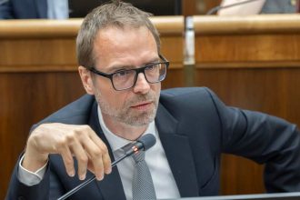 SaS navrhuje aby mala zdravotna poistovna povinnost najst pacientovi lekara