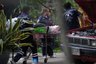 Thajsky premier po strelbe na skole slubil novy zakon o kontrole zbrani