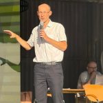 jedna dedina sedem turbin a otazka ktora rozdeluje obyvatelov preco prave my pytaju sa