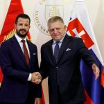 premier fico sa stretol s prezidentom ciernej hory miletovicom