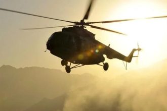 pri zrazke policajneho helikoptery s malym lietadlom v pensylvanii zahynul jeden clovek
