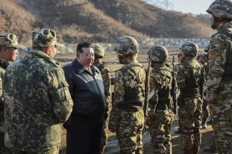 Americké úrady tvrdia, že Severná Kórea spustila