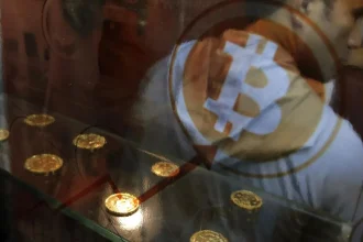 Bitcoin pokračuje v prudkom raste, cena láme ďalšie rekordy