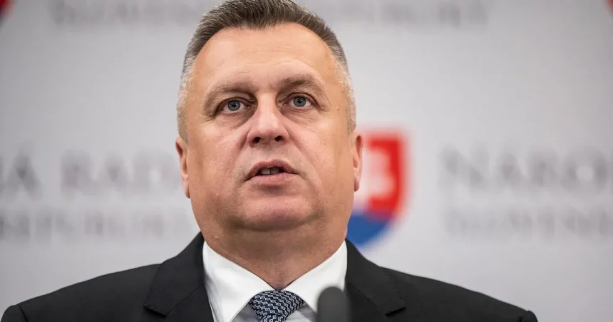 Danko: Koaličný partner hrubo porušil zmluvu, SNS nie