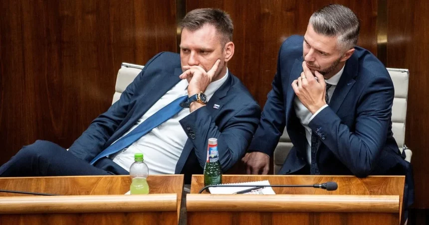 Danko odmieta tvrdenia, že by SNS porušila zákon