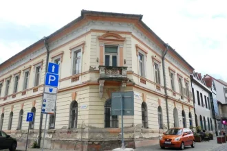 Dom politických strán opäť ožíva: jeden z posledných pavlačových domov v meste