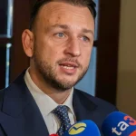 Dopyt po kamerách v školách je enormný, nebude možné ho uspokojiť, uviedol Šutaj Eštok