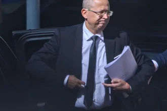 DPH tečie do kasy lepšie, než sa čakalo. Kamenický dostal dobrú správu pred rozpočtom.