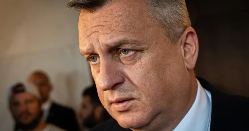 Fico a Taraba držia svoj osud, Dankovi chýba odvaha