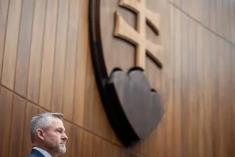 Fico chválil Pellegriniho. Kritika vlády nezabrala