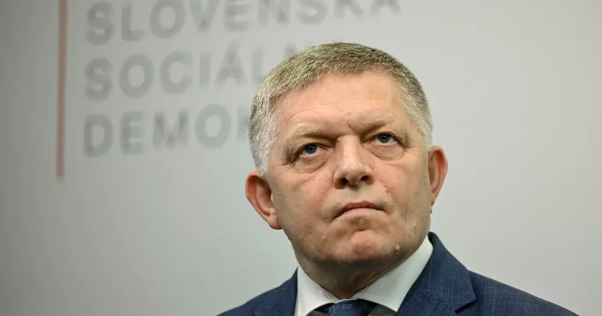 Fico: Nenechám sa vydierať, spor SNS a Tarabu ma mrzí