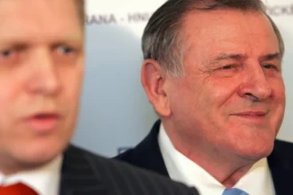 Ficove postmečiarovské bludy o neutralite sú nebezpečnou ilúziou