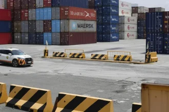 Globálna obchodná kríza môže spôsobiť pokles HDP