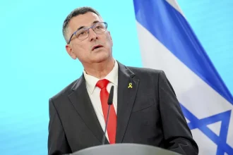 Izrael v reakcii na uvalené sankcie odoberie diplomatické výsady