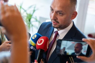KDH žiada vládu a SIS o verejné vyhodnotenie bezpečnostných hrozieb