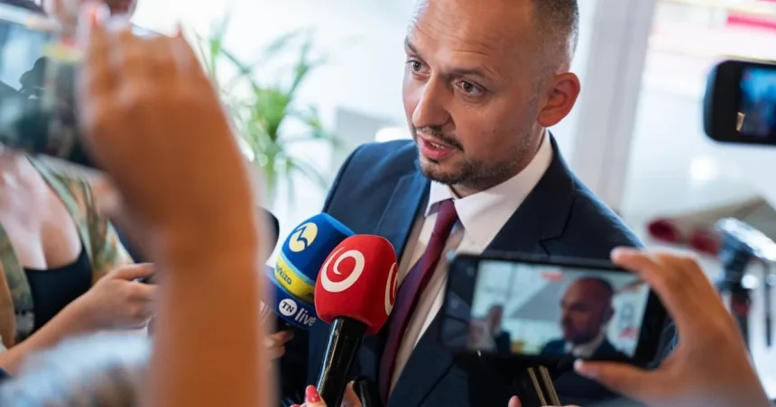 KDH žiada vládu a SIS o verejné vyhodnotenie bezpečnostných hrozieb