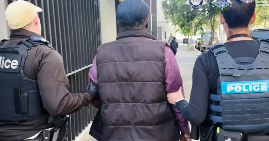 Melbournčan obvinený z členstva v IS a šírenia extrémistických materiálov