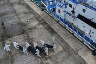 Na filipínskom trajekte vypukol požiar, počet obetí stúpa