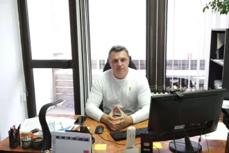 Náčelník mestskej polície: Ľudia sú agresívnejší, hliadkam chýbajú kompetencie