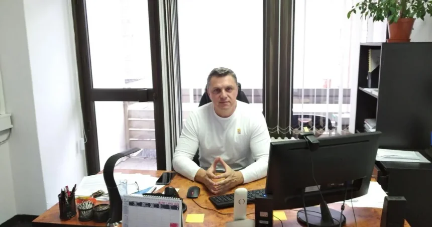Náčelník mestskej polície: Ľudia sú agresívnejší, hliadkam chýbajú kompetencie