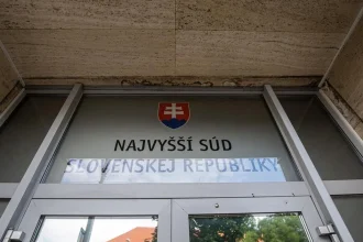 Najvyšší súd SR zamietol dovolanie v spore o neplatnosť rozhodnutia