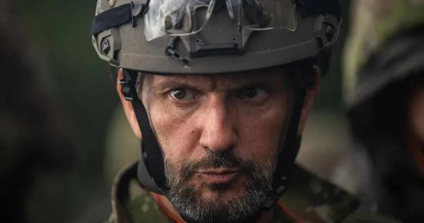 Nech si Kaliňák so zbraňami podniká, ale na ministerstve by mal skončiť