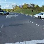 Nehoda motorky s autom skomplikovala dopravu pri Záhorskej Bystrici