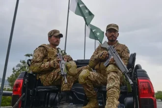 Pakistan podnikol v noci útoky na desať cieľov