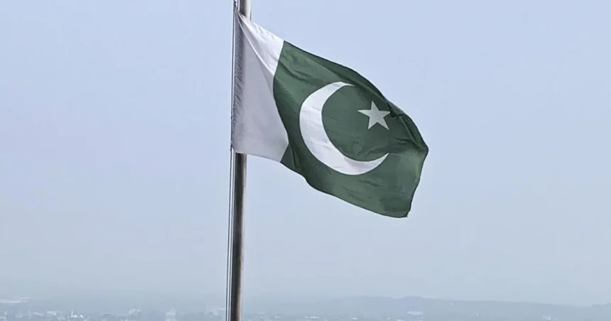 Pakistanské úrady zablokovali Islamabad pred plánovaným protestom na podporu Chána