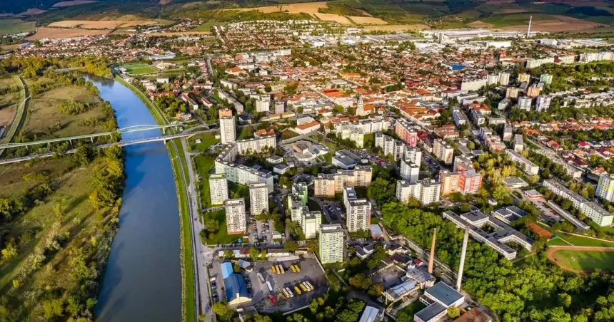 Pohorel medzi okresnými mestami, predposledný. Obce nič neohúrili