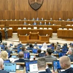 Poslanci ukončili svoje rokovanie rozsiahlou diskusiou