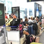 Pre sopečný popol z Etny zastavili lety na letisku v sicílskom meste Catania